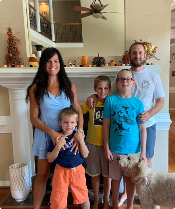 Jeremy Reeves With Family.